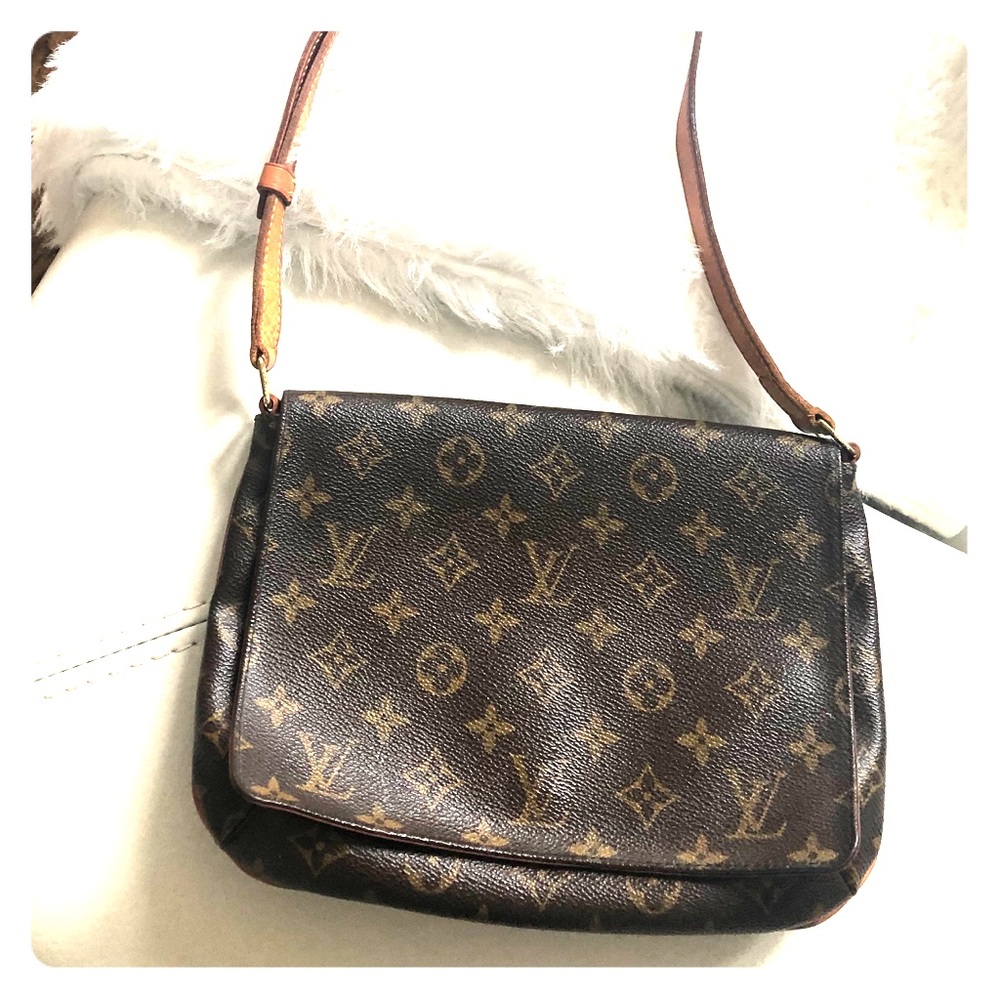 Authentic LV! Monogrammed Musette Tango